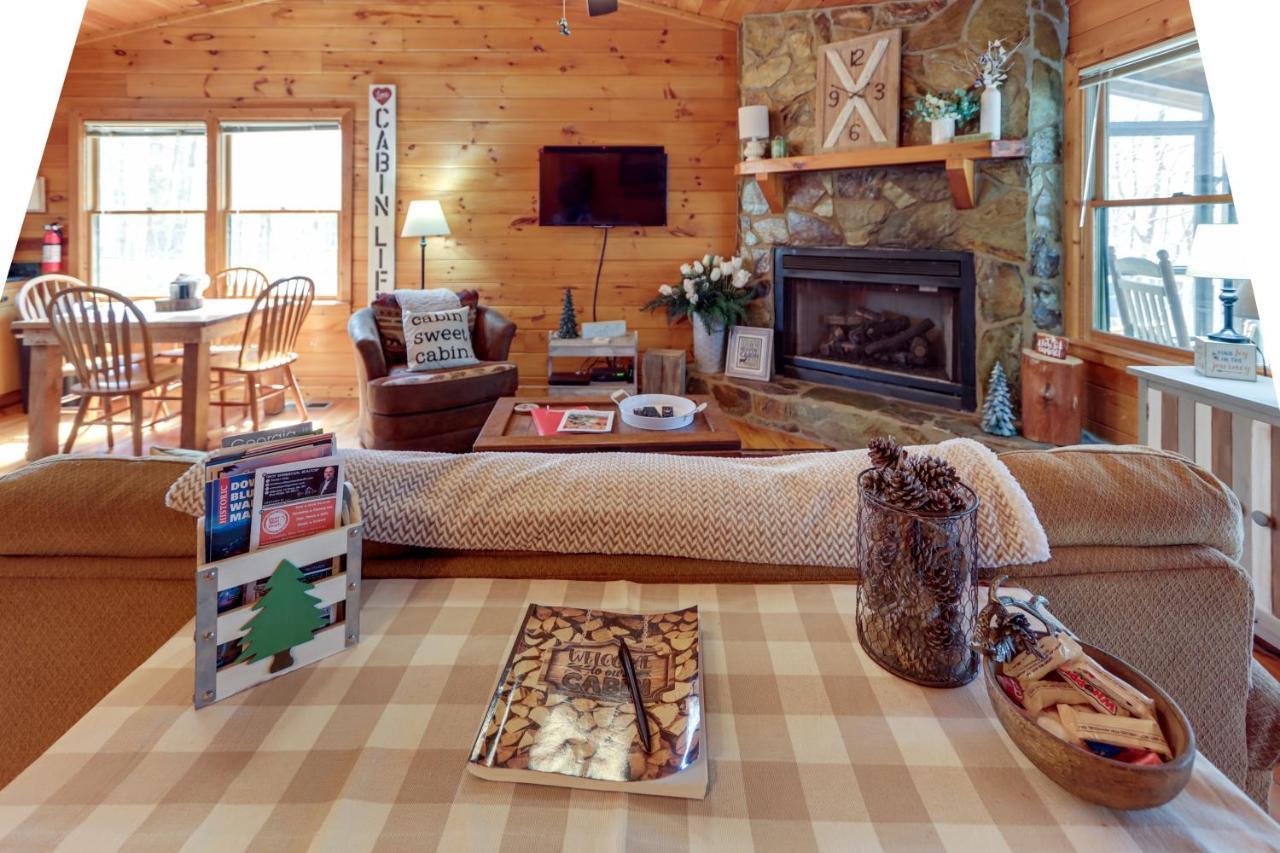 Blue Ridge Cozy Cabin In The Woods With Hot Tub! Eksteriør billede